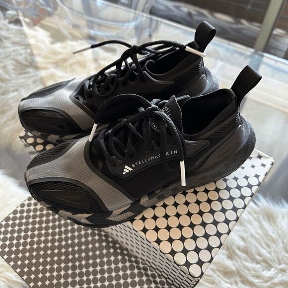 ADIDAS BY STELLA MCCARTNEY Ultraboost 23 Running Trainers - Size 6 - Picture 5 of 6